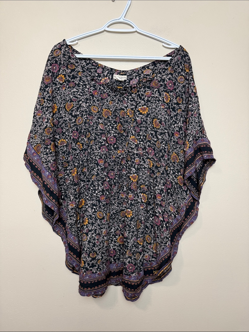 Billabong Black Floral poncho top size M